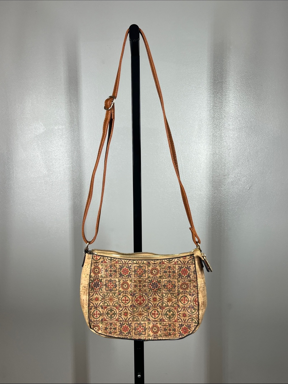 Portugal Crossbody Shoulder Bag in Tan Multi-Pattern